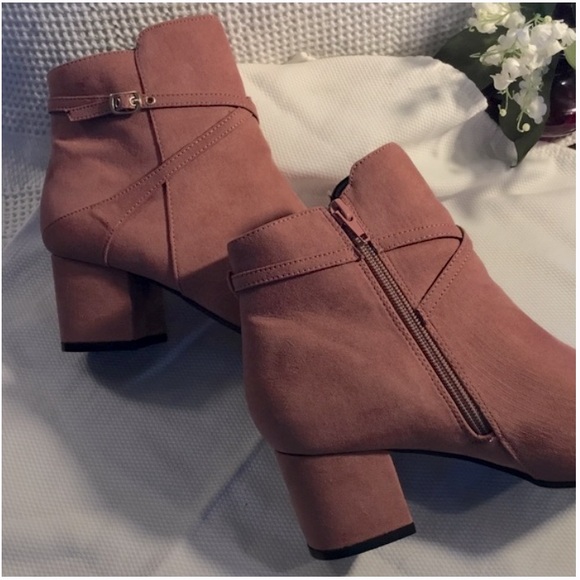 JD WILLIAMS~LADIES BLOCK HEEL SMART CHELSEA~Size 6~NEW Dusty Pink - Picture 6 of 12